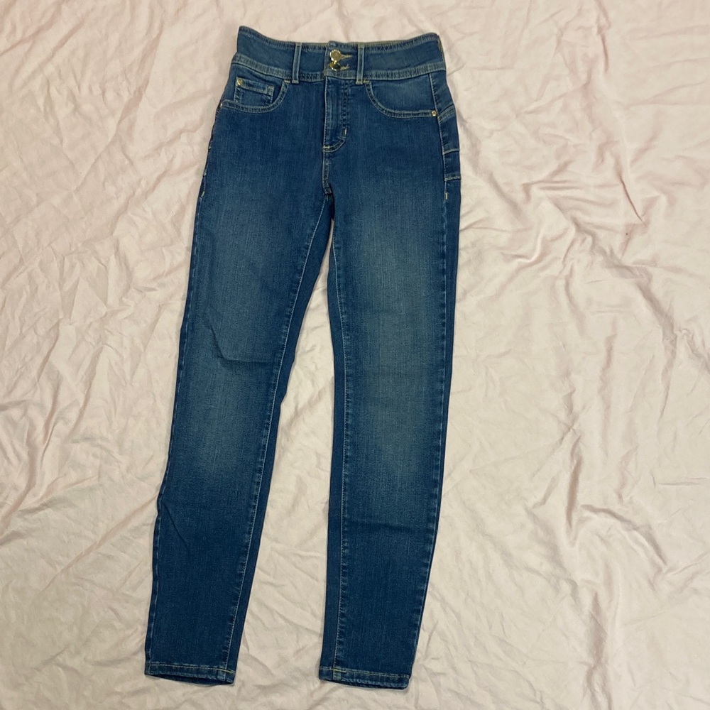 Guess Women's Classic Blue Skinny Jeans